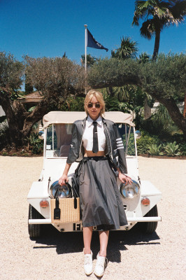 Kiernan Shipka pic #1309397