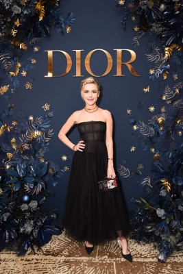 photo 18 in Kiernan Shipka gallery [id1288016] 2021-12-17 00:00:00