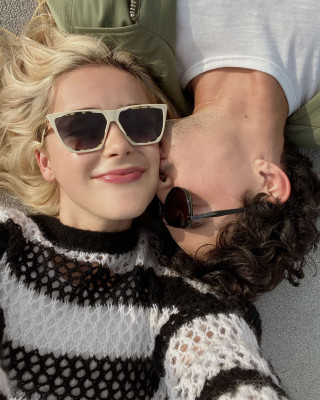 Kiernan Shipka pic #1252546