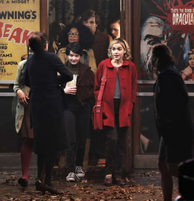 Kiernan Shipka pic #1026839