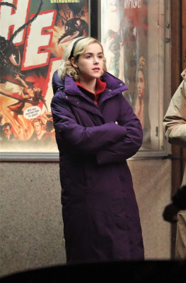 Kiernan Shipka pic #1026835
