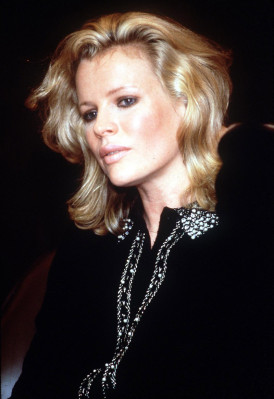 Kim Basinger pic #141309