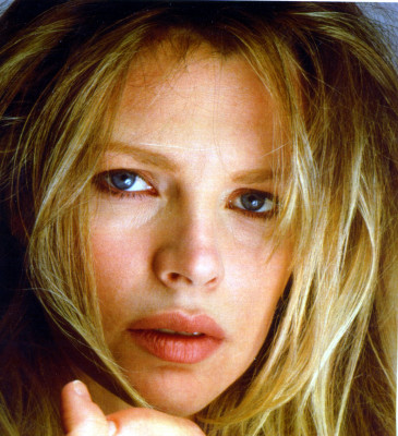 photo 22 in Kim Basinger gallery [id108589] 2008-09-08 00:00:00