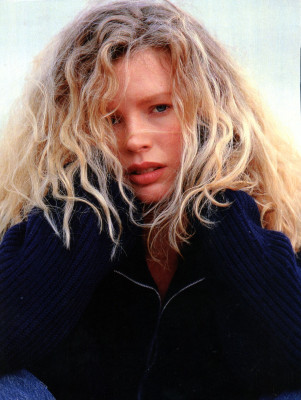 photo 26 in Kim Basinger gallery [id236650] 2010-02-17 00:00:00
