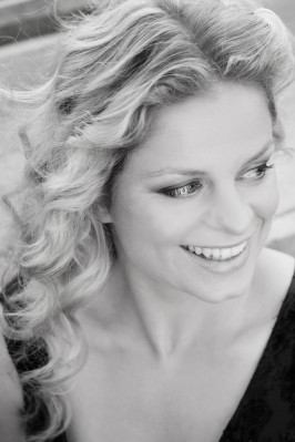 photo 28 in Kim Clijsters gallery [id520706] 2012-08-08 00:00:00