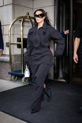 photo 24 in Kardashian gallery [id1278757] 2021-11-07 00:00:00