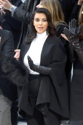 Kim Kardashian pic #571414