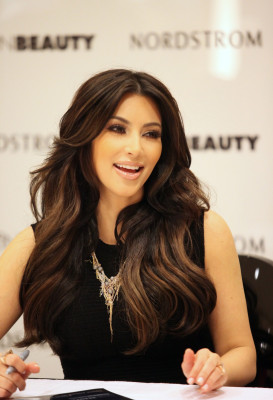 Kim Kardashian pic #350131