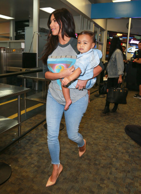 Kim Kardashian pic #722694