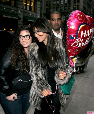 Kim Kardashian pic #434510