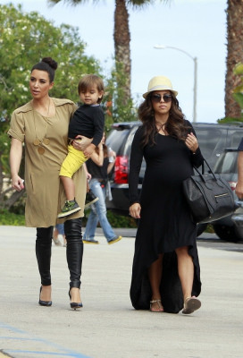 Kim Kardashian pic #500255