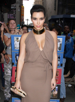 Kim Kardashian pic #413620