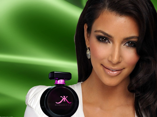 Kim Kardashian pic #448973