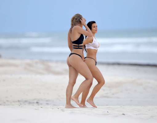 Kim Kardashian pic #873551