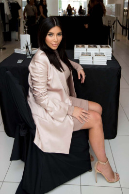 Kim Kardashian pic #790497
