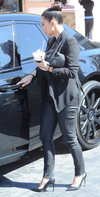 Kim Kardashian pic #525765