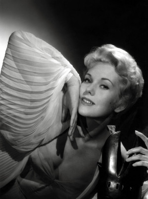 Kim Novak pic #241670