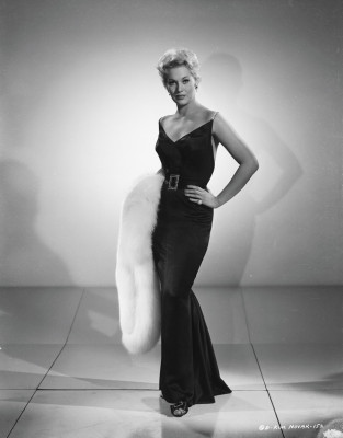 Kim Novak pic #379750