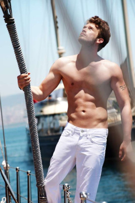 Kivanc Tatlitug pic #543432