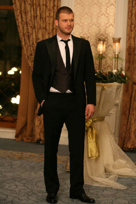 Kivanc Tatlitug pic #547321