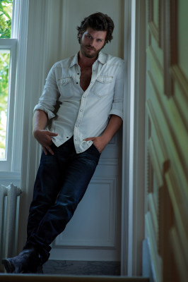 Kivanc Tatlitug pic #547066