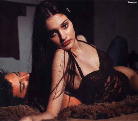 Korina Longin pic #1069