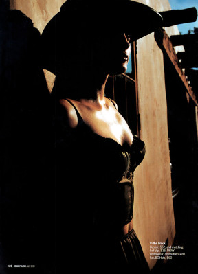 Korina Longin pic #1070