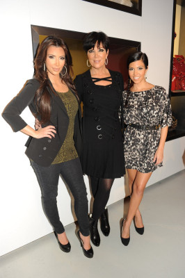 photo 24 in Kourtney Kardashian gallery [id441471] 2012-02-08 00:00:00