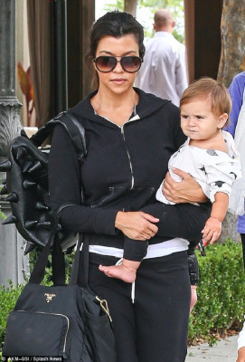 Kourtney Kardashian pic #626821