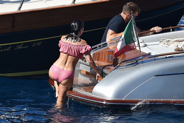 Kourtney Kardashian pic #1051525