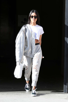 photo 14 in Kourtney Kardashian gallery [id916588] 2017-03-16 00:00:00