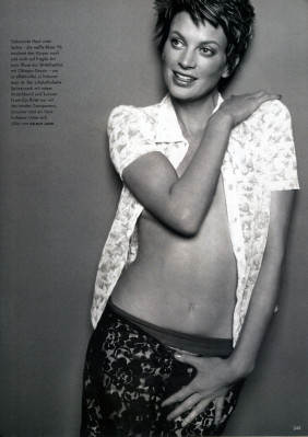 photo 5 in Kristen McMenamy gallery [id1223606] 2020-07-24 00:00:00