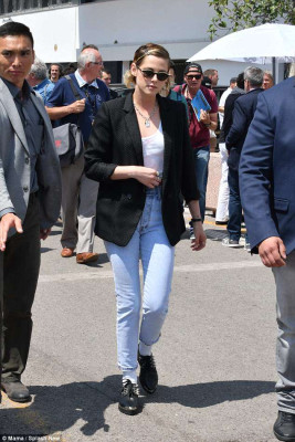 photo 12 in Kristen Stewart gallery [id1036932] 2018-05-14 00:00:00