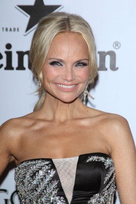 Kristin Chenoweth pic #254701