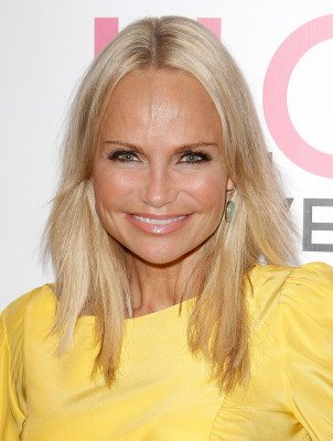 Kristin Chenoweth pic #301221
