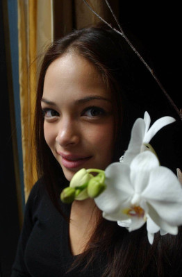 photo 7 in Kreuk gallery [id21108] -0001-11-30 00:00:00