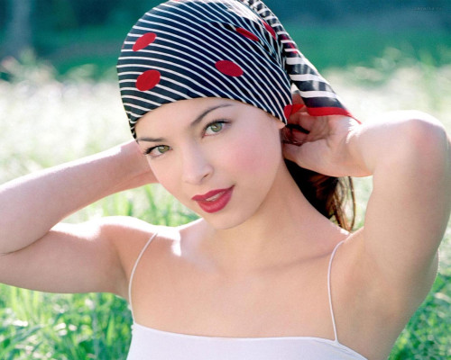 photo 16 in Kristin Kreuk gallery [id146760] 2009-04-14 00:00:00