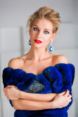 Kristina Asmus pic #1106258