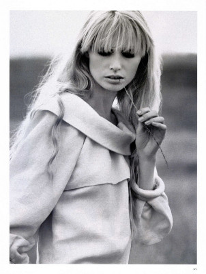 Kristy Hume pic #175655
