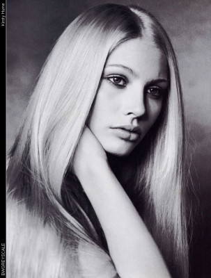 Kristy Hume pic #6548