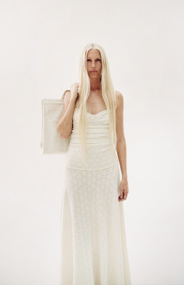Kirsty Hume pic #1362977