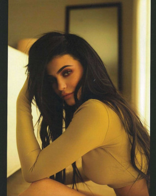 Kylie Jenner pic #904010