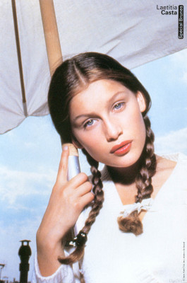 photo 11 in Laetitia Casta gallery [id20817] -0001-11-30 00:00:00