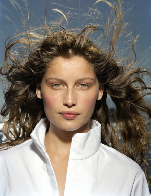 photo 28 in Laetitia Casta gallery [id136139] 2009-03-02 00:00:00
