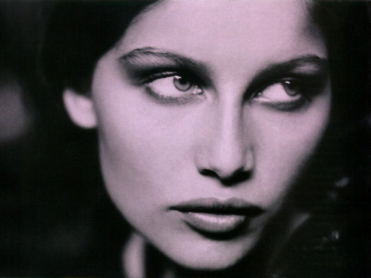 photo 22 in Laetitia Casta gallery [id31184] -0001-11-30 00:00:00
