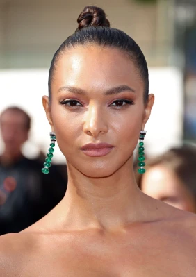 photo 11 in Lais Ribeiro gallery [id1304012] 2022-07-04 00:00:00