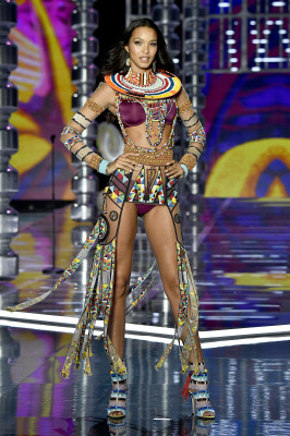 Lais Ribeiro pic #981737