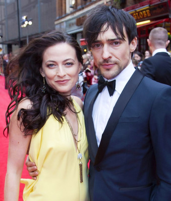 Lara Pulver pic #671873