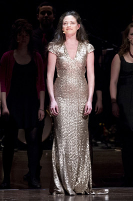 Lara Pulver pic #672285