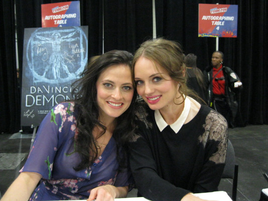 Lara Pulver pic #672191